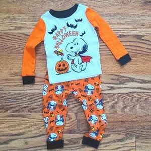Peanuts 2T Halloween Pajamas 🎃👻